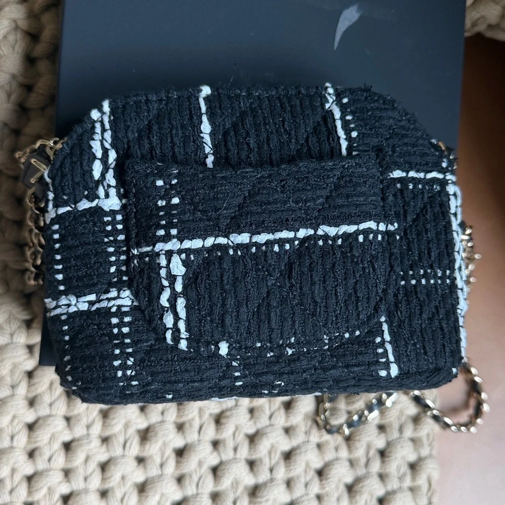 Chanel Tweed CC Crossbody Mini Bag NEW - Picture 7 of 11